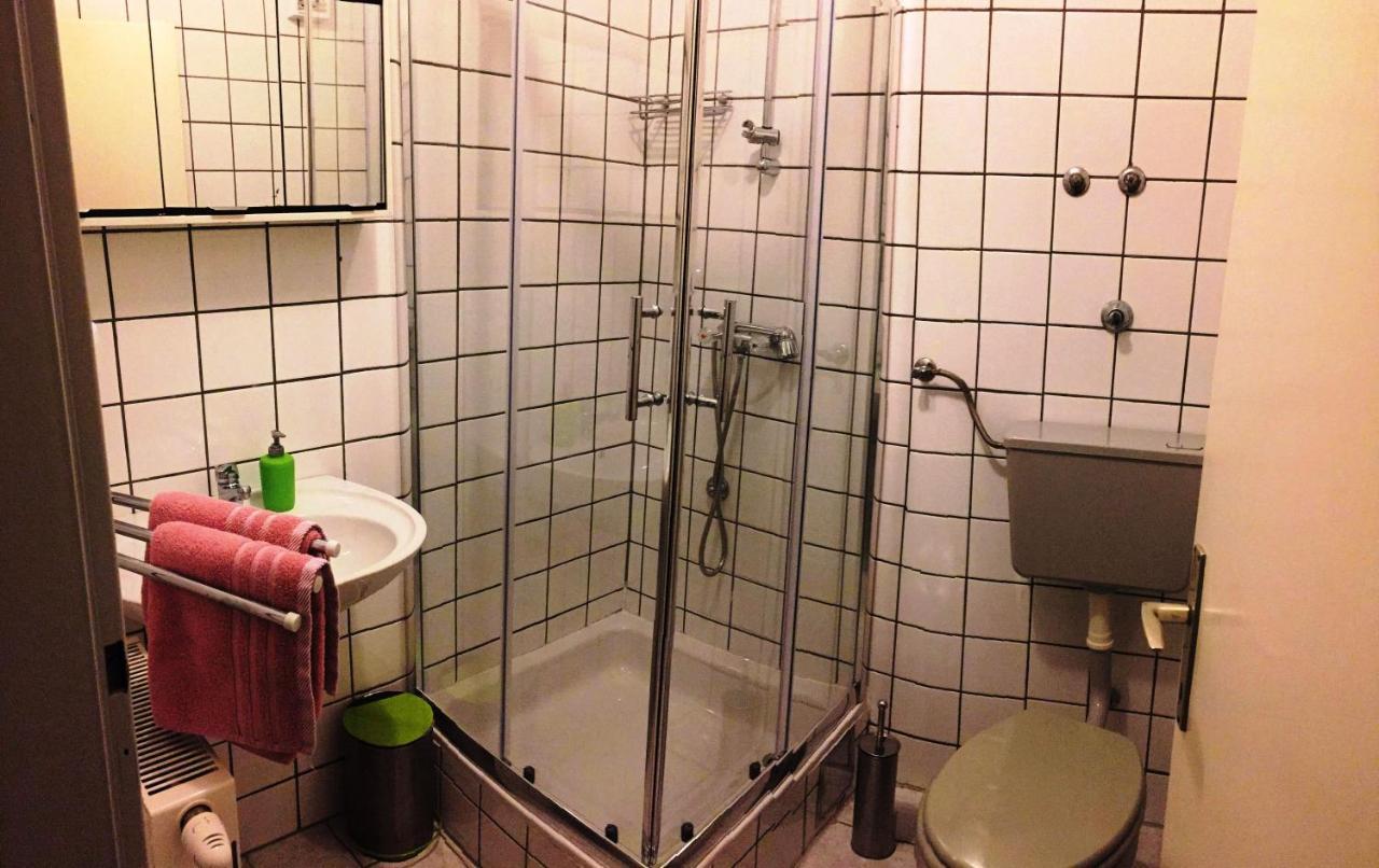 Friendly People'S Guest House ザダル エクステリア 写真